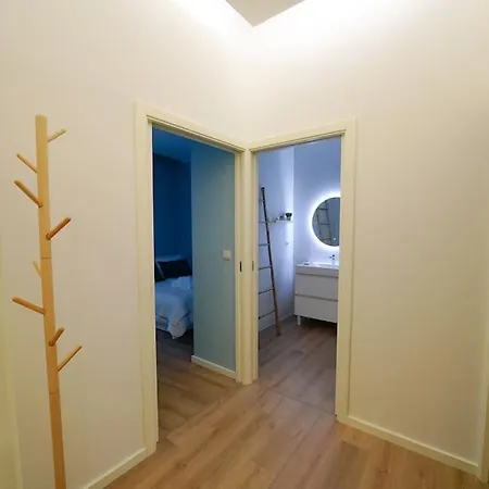 4br Parking- Fam & Friends